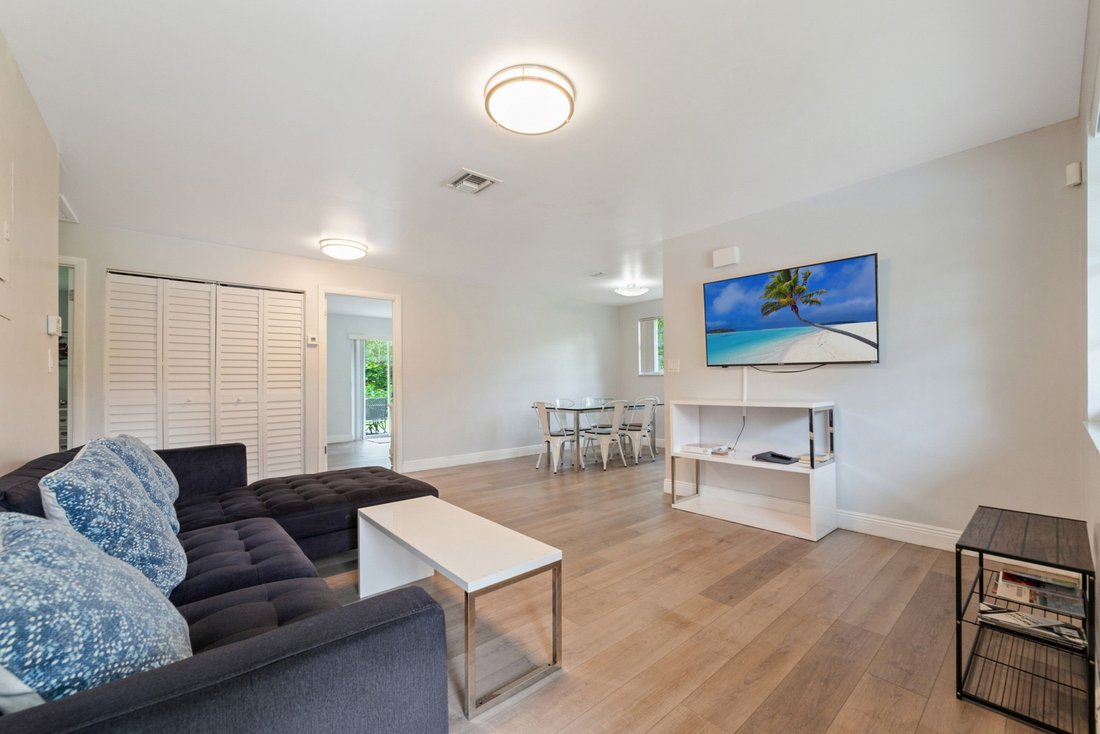 House in Miami, Florida, United States 4 - 18039870