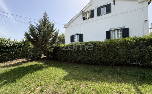Haus in Algueirao-Mem Martins, Lissabon, Portugal 1