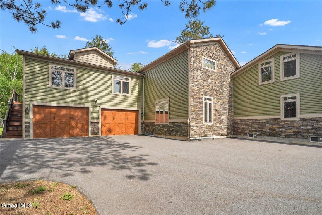 House in Hope, New York, United States 3 - 18046527