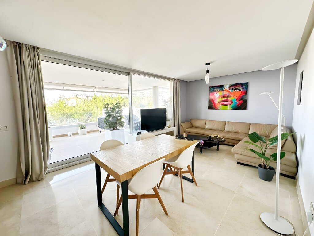 Apartment in Benahavis, Andalusia, Spain 3 - 18042522
