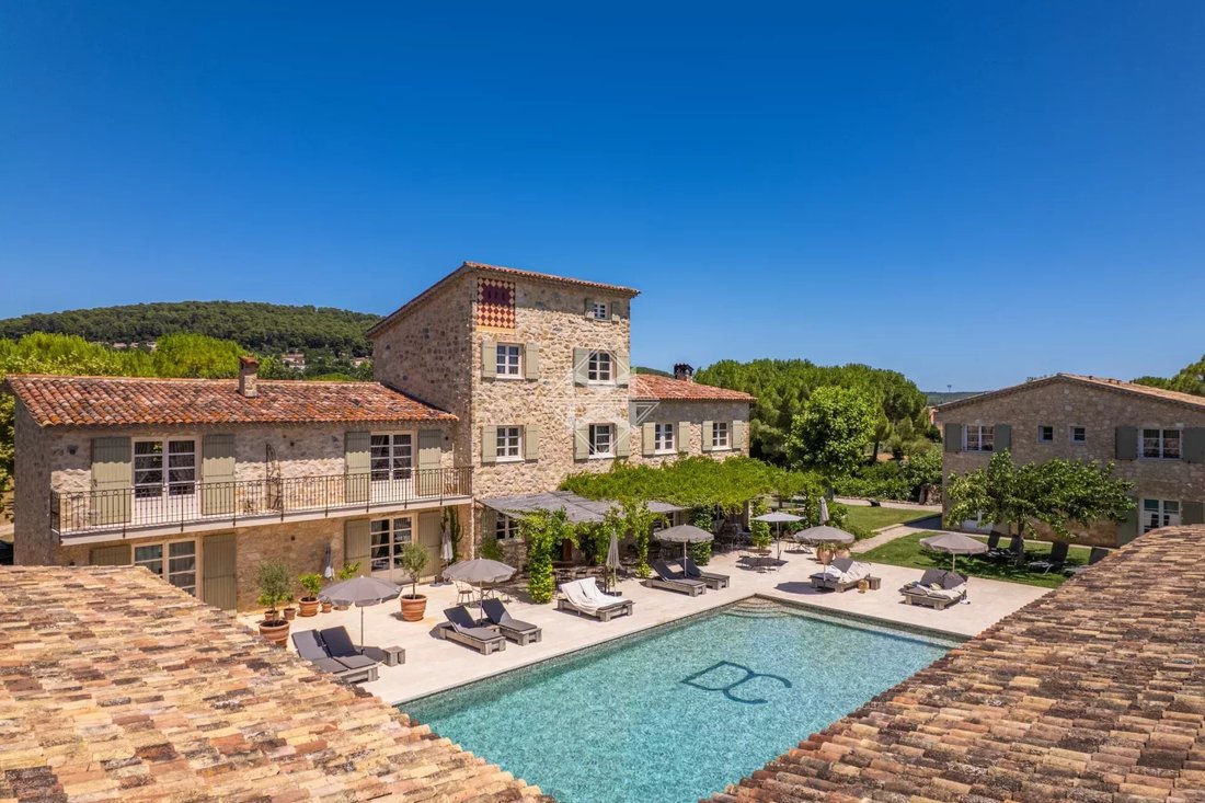 Villa in Ouest, Lorgues, France 1 - 18038616