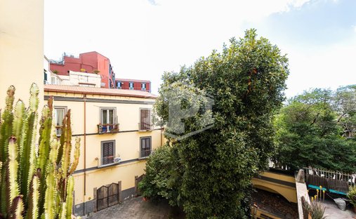 Tenuta a Chiaia, Napoli, Campania 1