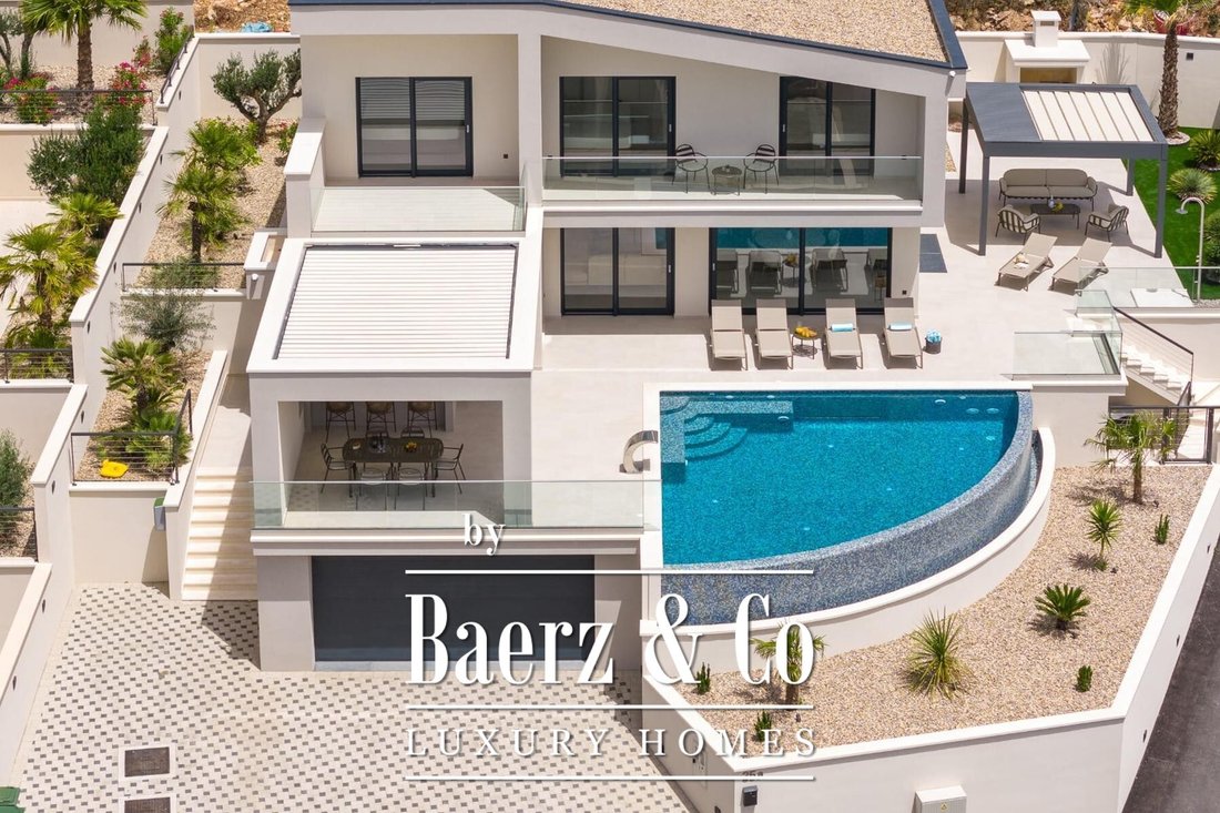 Villa in Grljevac, Split-Dalmatia County, Croatia 1 - 17025290