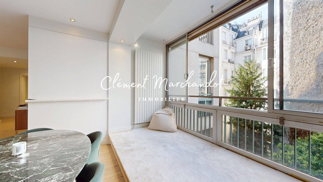 Apartment in Hoche-Friedland, Paris 8e Arrondissement, Paris 1 - 17551146