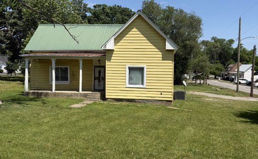 House in Springfield, Tennessee, United States 1