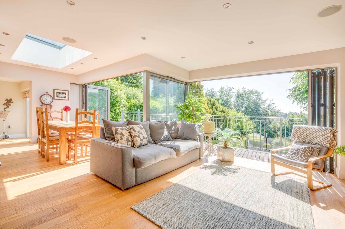House in Totteridge, England 3 - 18036153