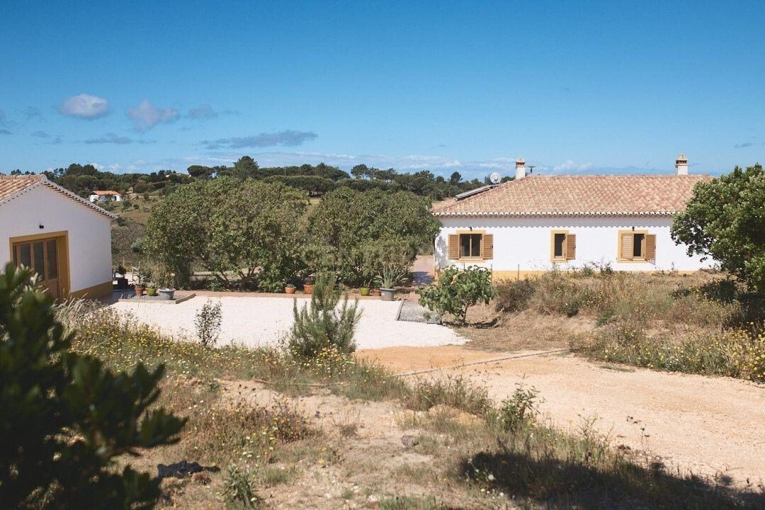 Villa in Aljezur, Algarve, Portugal 1 - 18044793