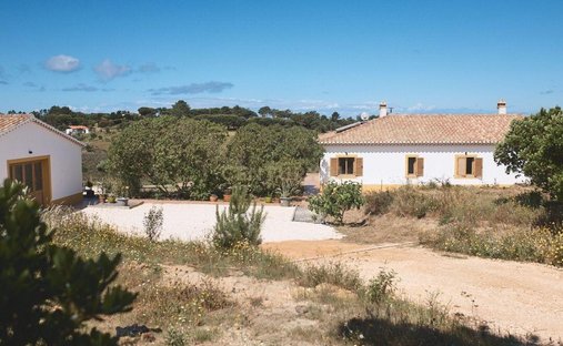 Villa in Aljezur, Algarve, Portugal 1