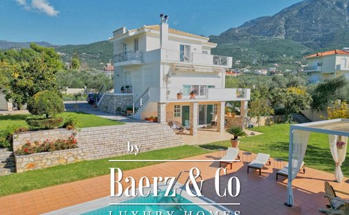 Villa in Kalamata, Peloponnese, Western Greece and the Ionian, Griechenland 1