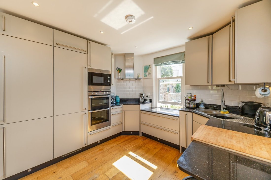 Apartment in England 5 - 18036324