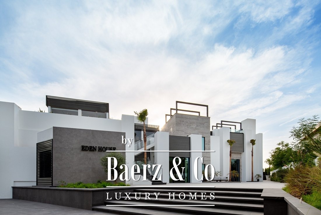 Villa in Al Wasl, Dubai, United Arab Emirates 1 - 15100320
