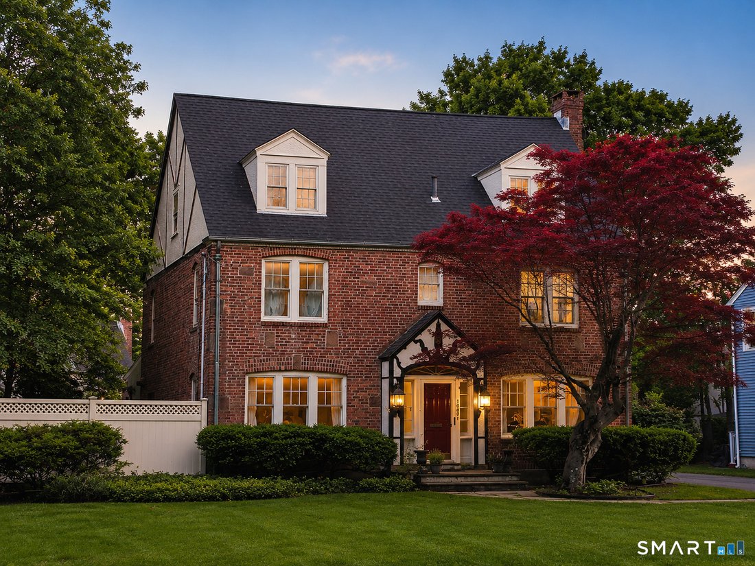 House in West Hartford, Connecticut, United States 1 - 18043911