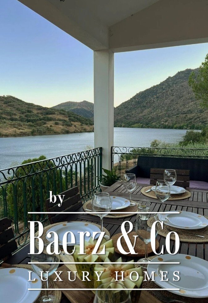 Estate in Gouvinhas, Vila Real District, Portugal 1 - 17075552