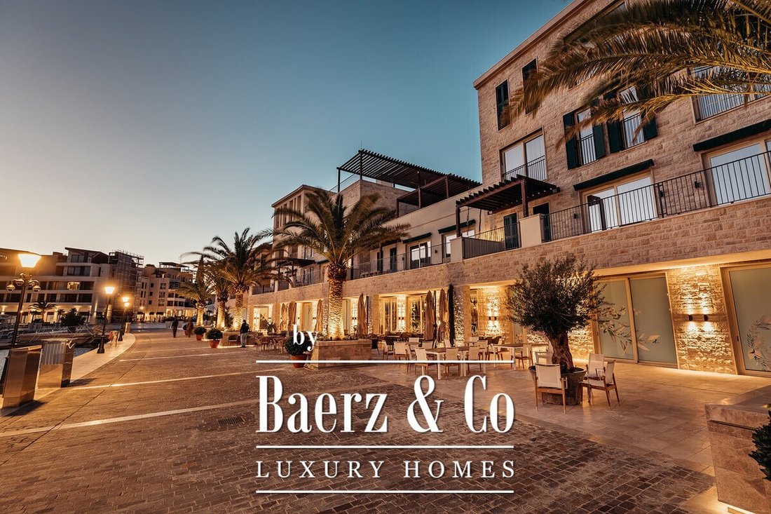 Penthouse in Herceg Novi, Herceg Novi Municipality, Montenegro 5 - 15207653