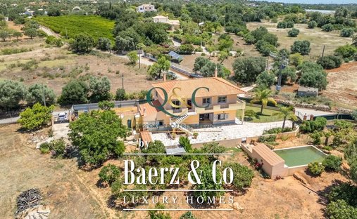 Villa in Estoi, Algarve, Portugal 1
