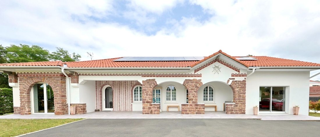 Villa in Labenne, Nouvelle-Aquitaine, France 1 - 18047103