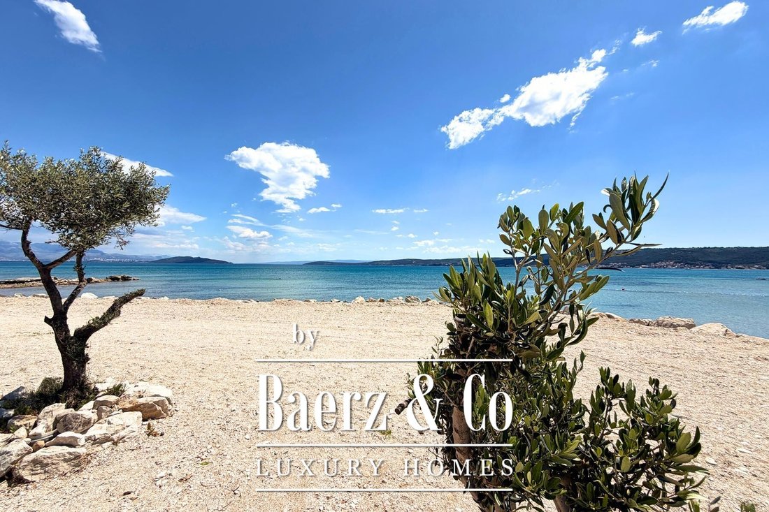 Townhouse in Kastel Stafilic, Split-Dalmatia County, Croatia 1 - 18002234