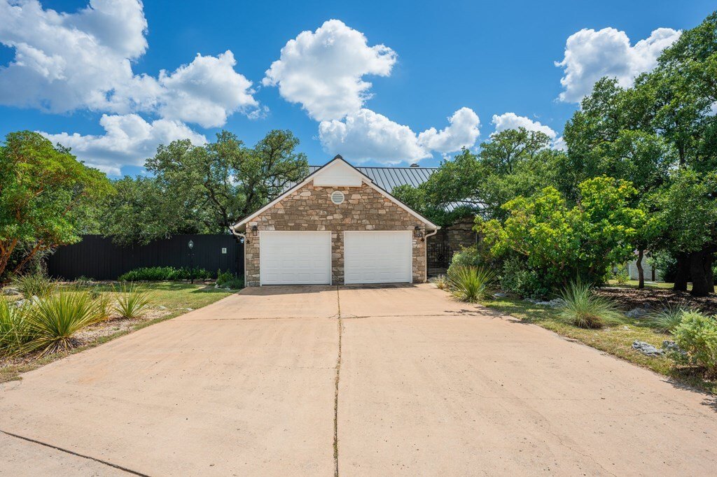 House in Kerrville, Texas, United States 5 - 18040493