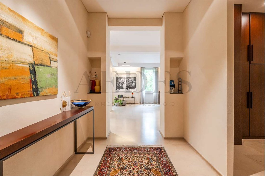Apartment in Historic Center, Modena, Emilia-Romagna 2 - 18040388