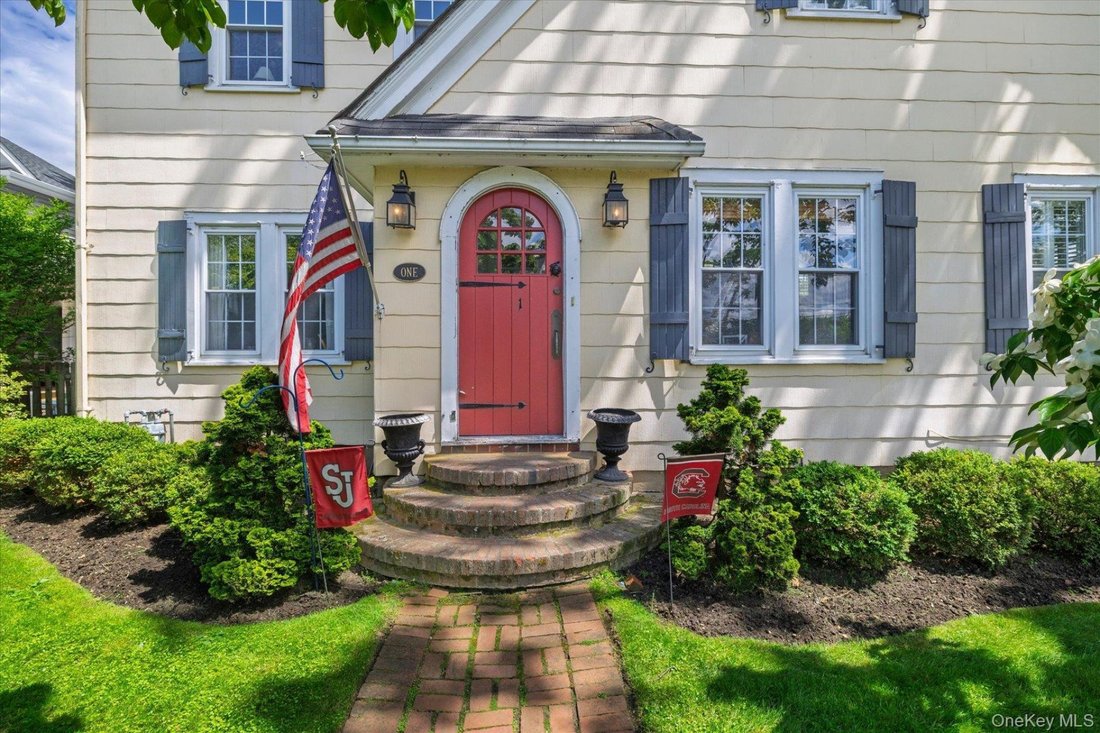 House in Rockville Centre, New York, United States 3 - 18049329