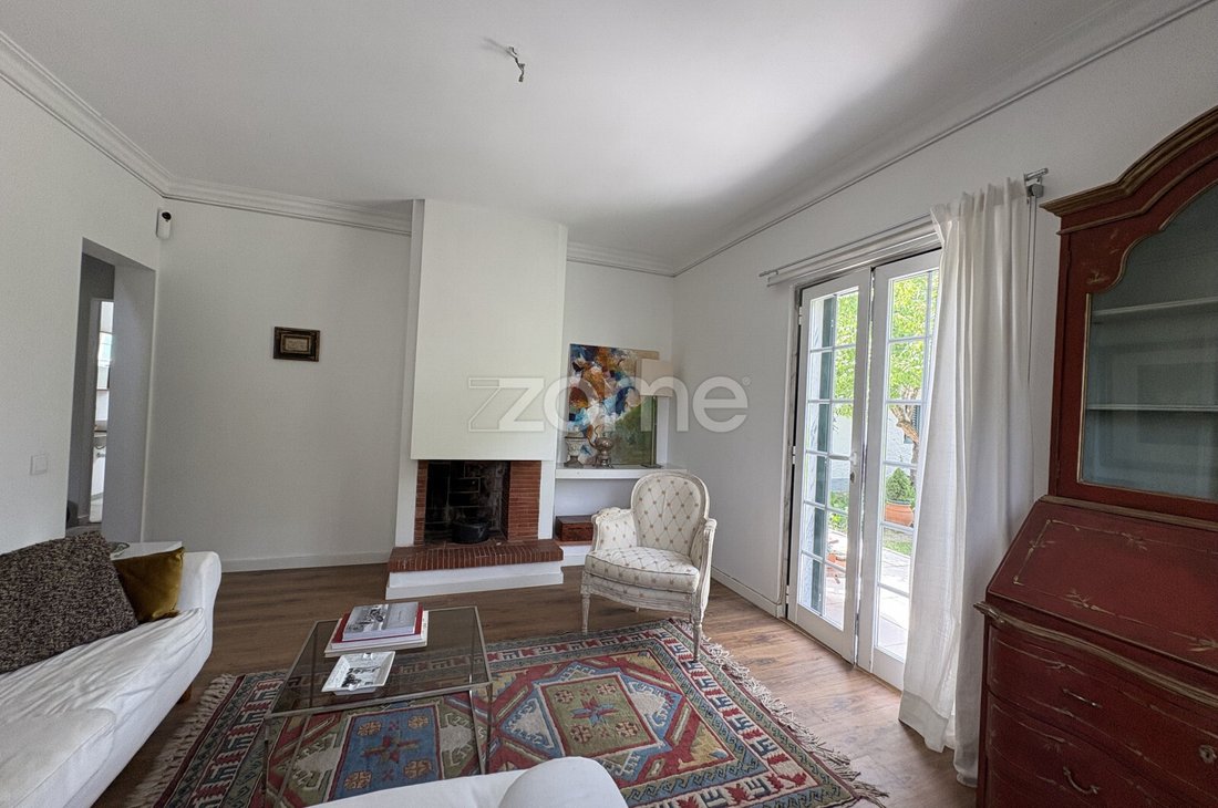 House in Algueirao-Mem Martins, Lisbon, Portugal 2 - 18042925