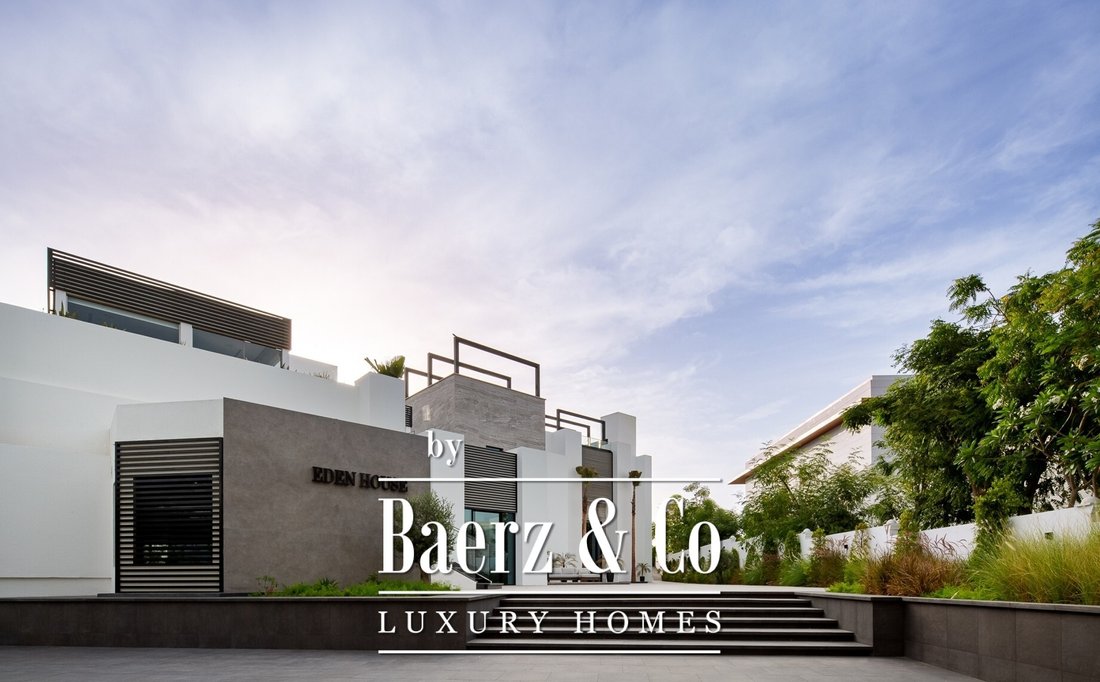 Villa in Al Wasl, Dubai, United Arab Emirates 2 - 15100320