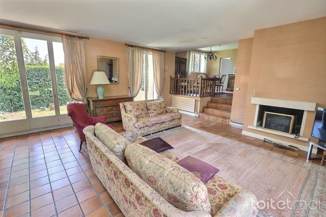 House in Gif-sur-Yvette, Ile-de-France, France 2 - 18037532
