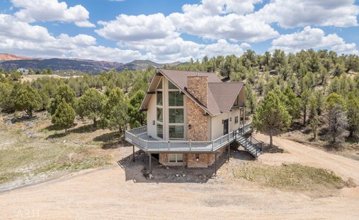 House in Hatch, Utah, United States 1