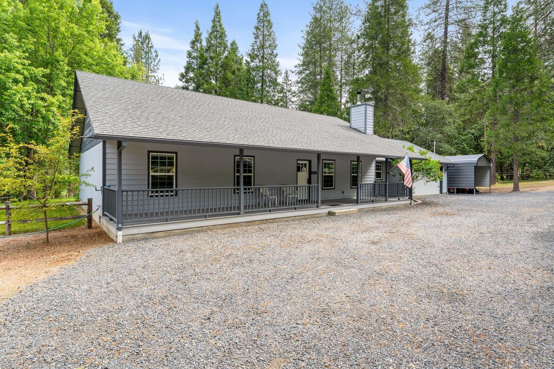 House in Grants Pass, Oregon, United States 4 - 18048481