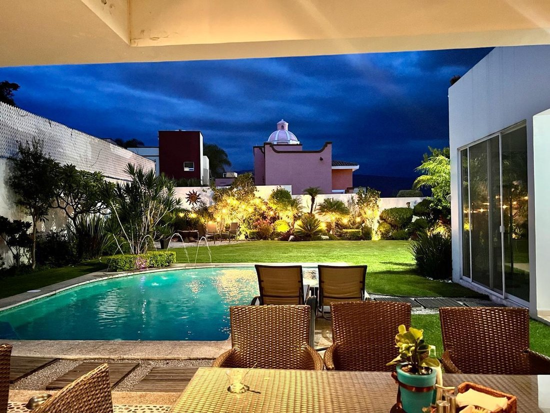 House in Cuernavaca, Morelos, Mexico 1 - 18042474