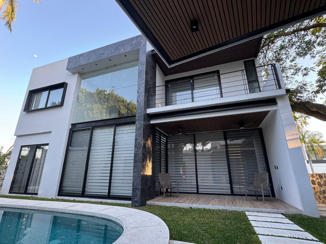 House in Cuernavaca, Morelos, Mexico 2 - 18035944