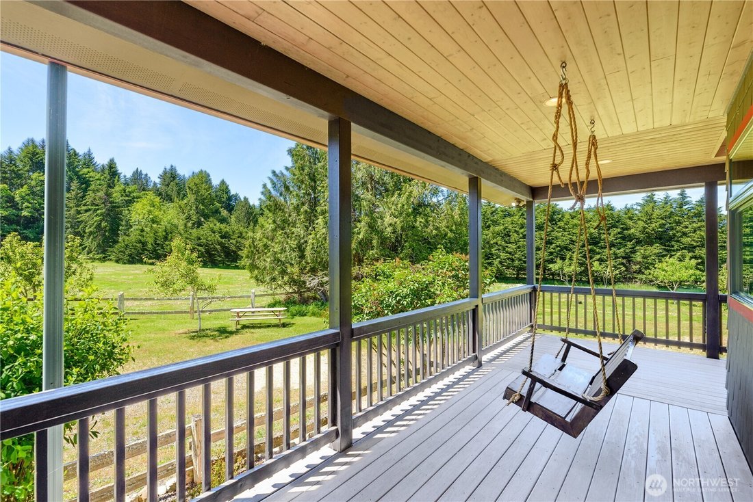 House in Port Angeles, Washington, United States 4 - 18052552