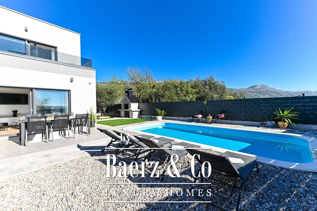 Townhouse in Kastel Stari, Split-Dalmatia County, Croatia 2 - 17418544