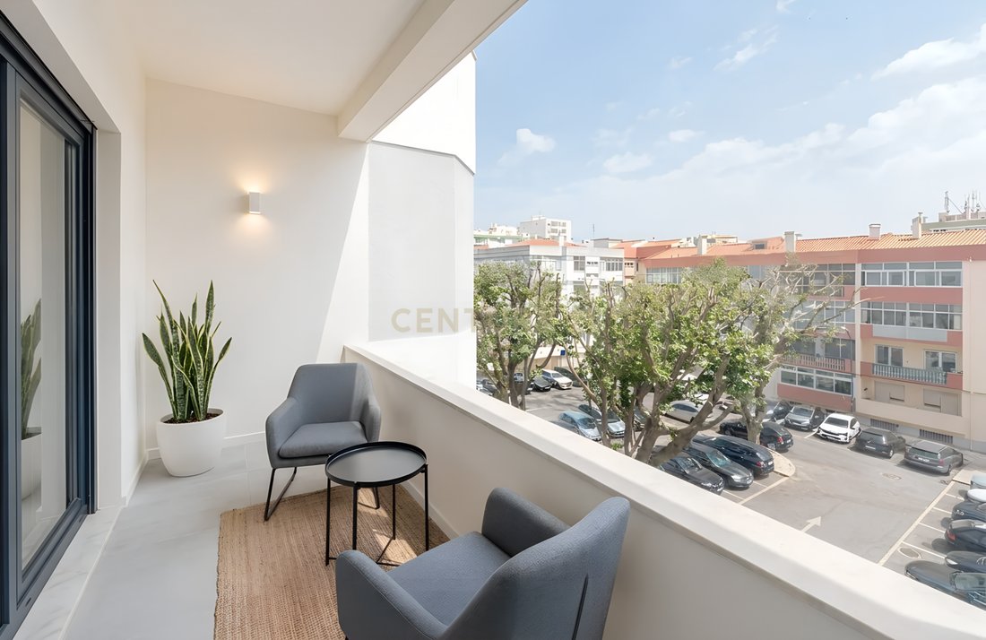 Apartment in Oeiras e Sao Juliao da Barra, Paco de Arcos e Caxias, Lisbon, Portugal 3 - 18048730