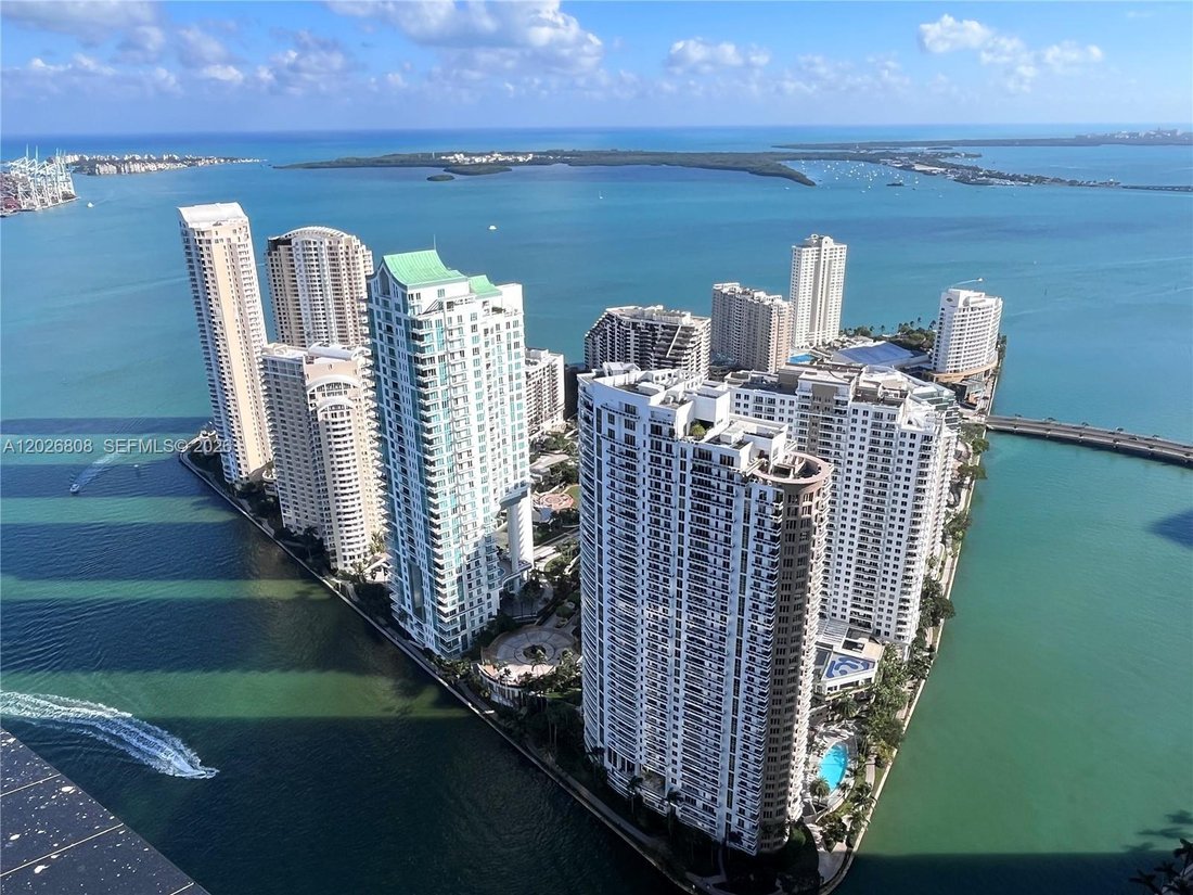 Condo in Miami, Florida, United States 1 - 18048492