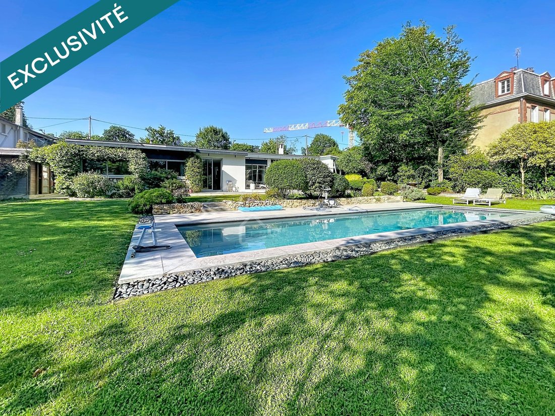 House in Le Chesnay, Le Chesnay-Rocquencourt, France 1 - 18050665