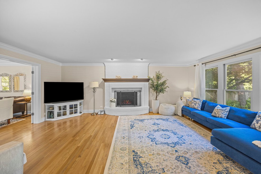 House in Wheaton, Illinois, United States 4 - 18046936