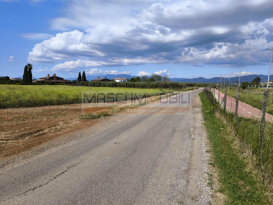 Land in Fiano Romano, Lazio, Italy 4 - 18048757