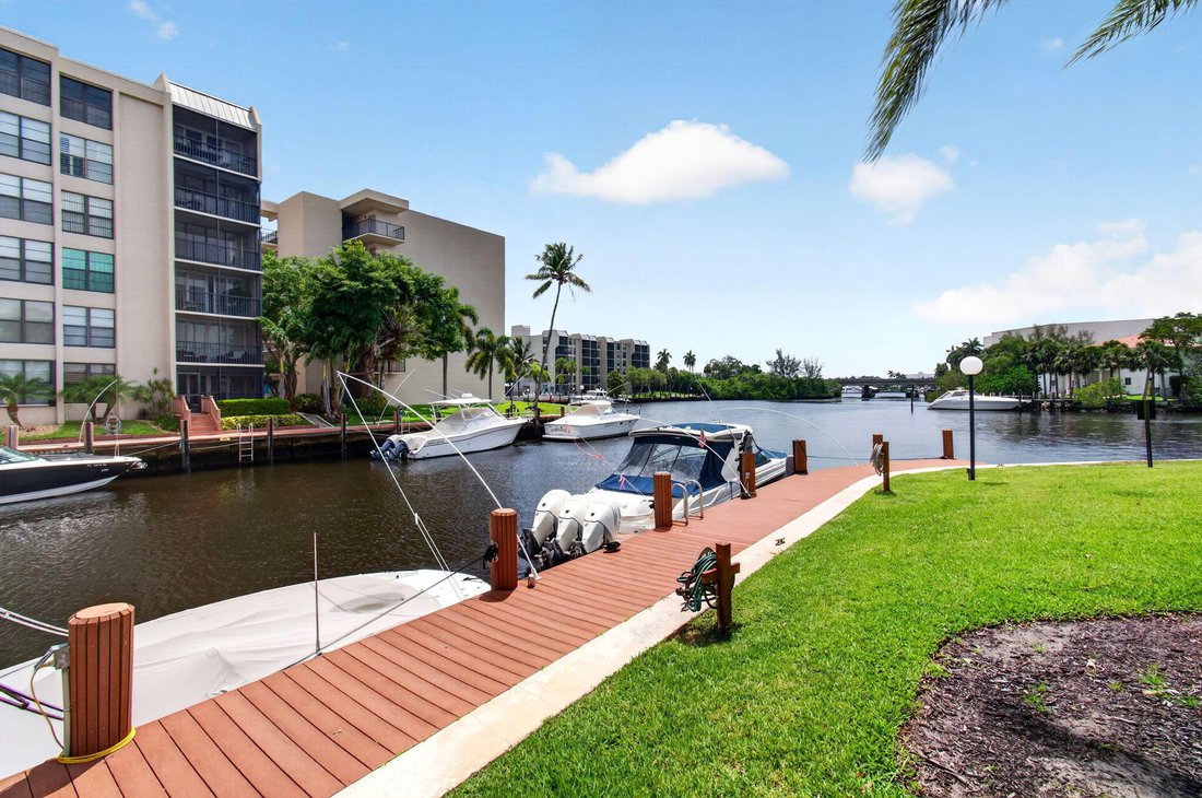 Condo in Boca Raton, Florida, United States 1 - 18047229