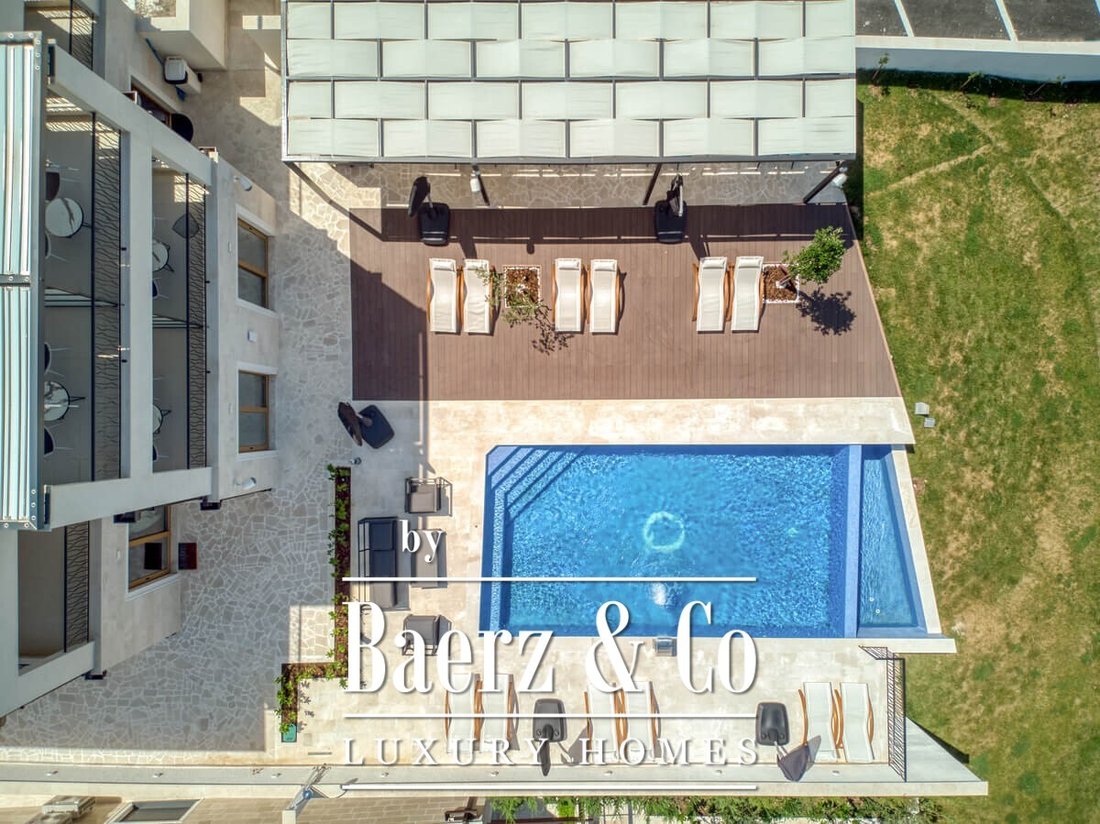 Apartment in Budva, Budva Municipality, Montenegro 2 - 14664029
