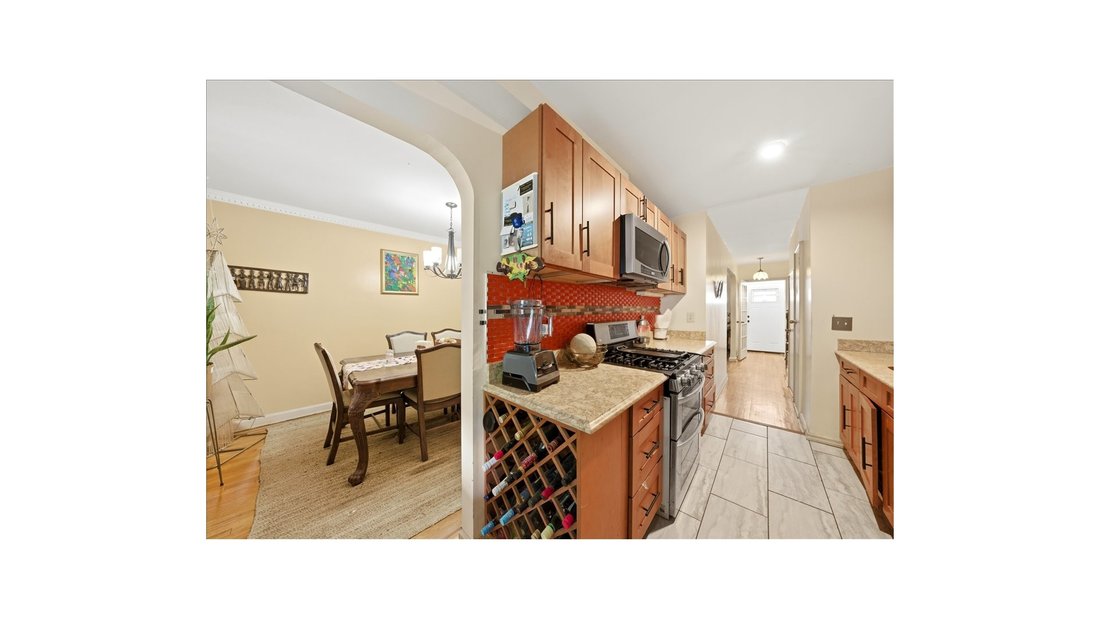 House in New York, New York, United States 5 - 18047182
