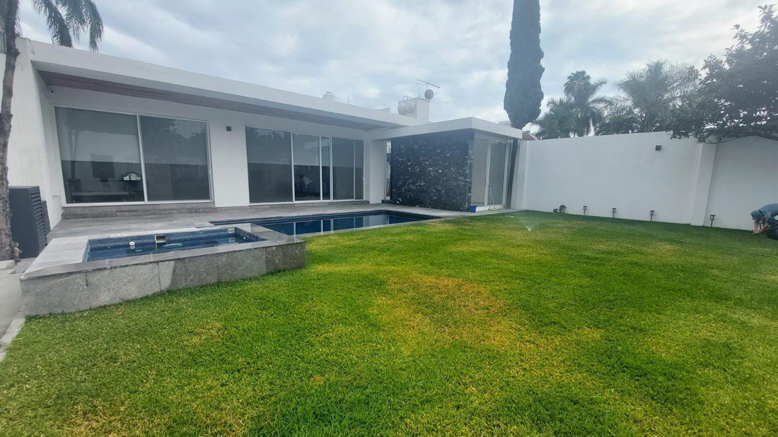 House in Cuernavaca, Morelos, Mexico 2 - 18042537