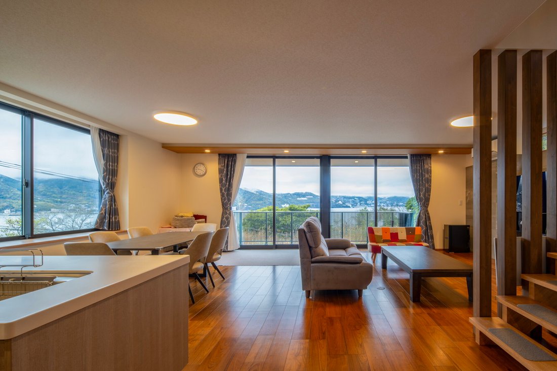 House in Atami, Shizuoka, Japan 2 - 18039972