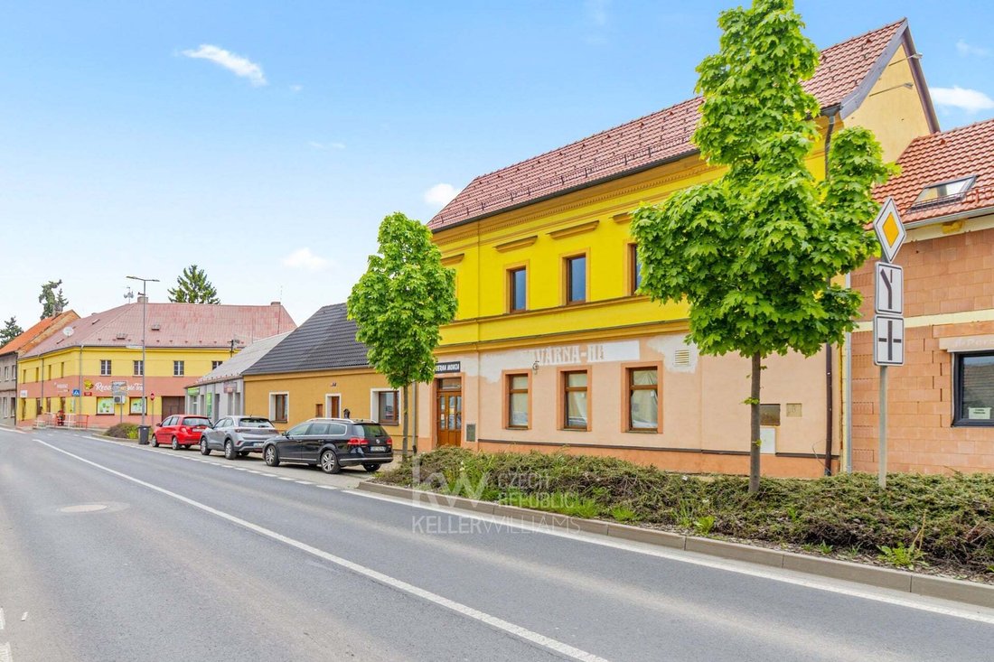 Townhouse in Nové Strašecí, Central Bohemian Region, Czechia 1 - 18038942