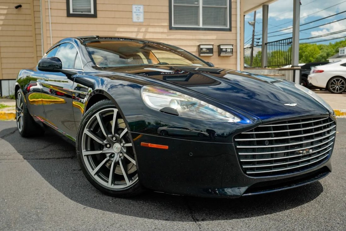 Sedan in Atlantic Highlands, NJ, United States 3 - 18039198