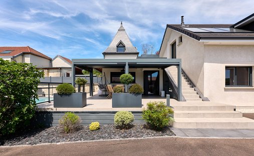 Villa in Ouest, Vesoul, France 1