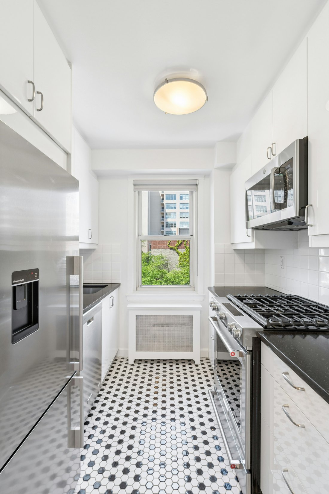 Co Op in New York, New York, United States 3 - 18030843