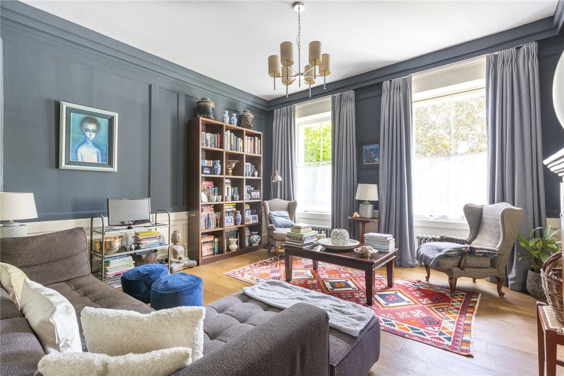 House in Richmond Upon Thames, England 3 - 18038573
