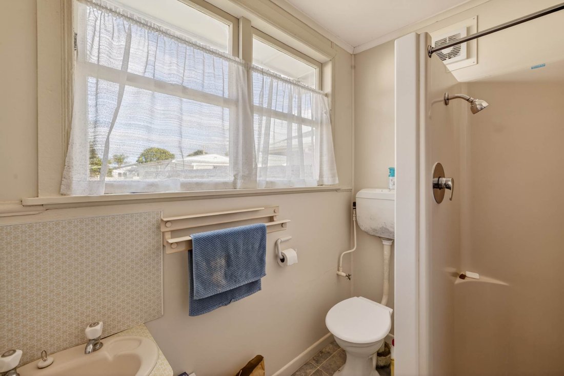House in Tauranga, Bay of Plenty, New Zealand 5 - 18049572