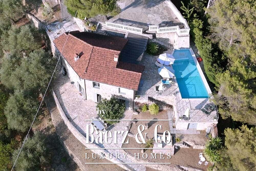 Villa in Dolceacqua, Liguria, Italy 1 - 14995428